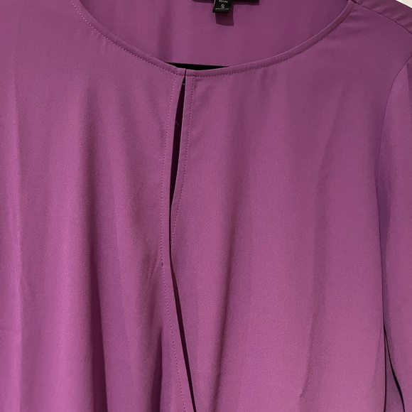 Banana Republic lilac keyhole blouse size small petite - Picture 4 of 14